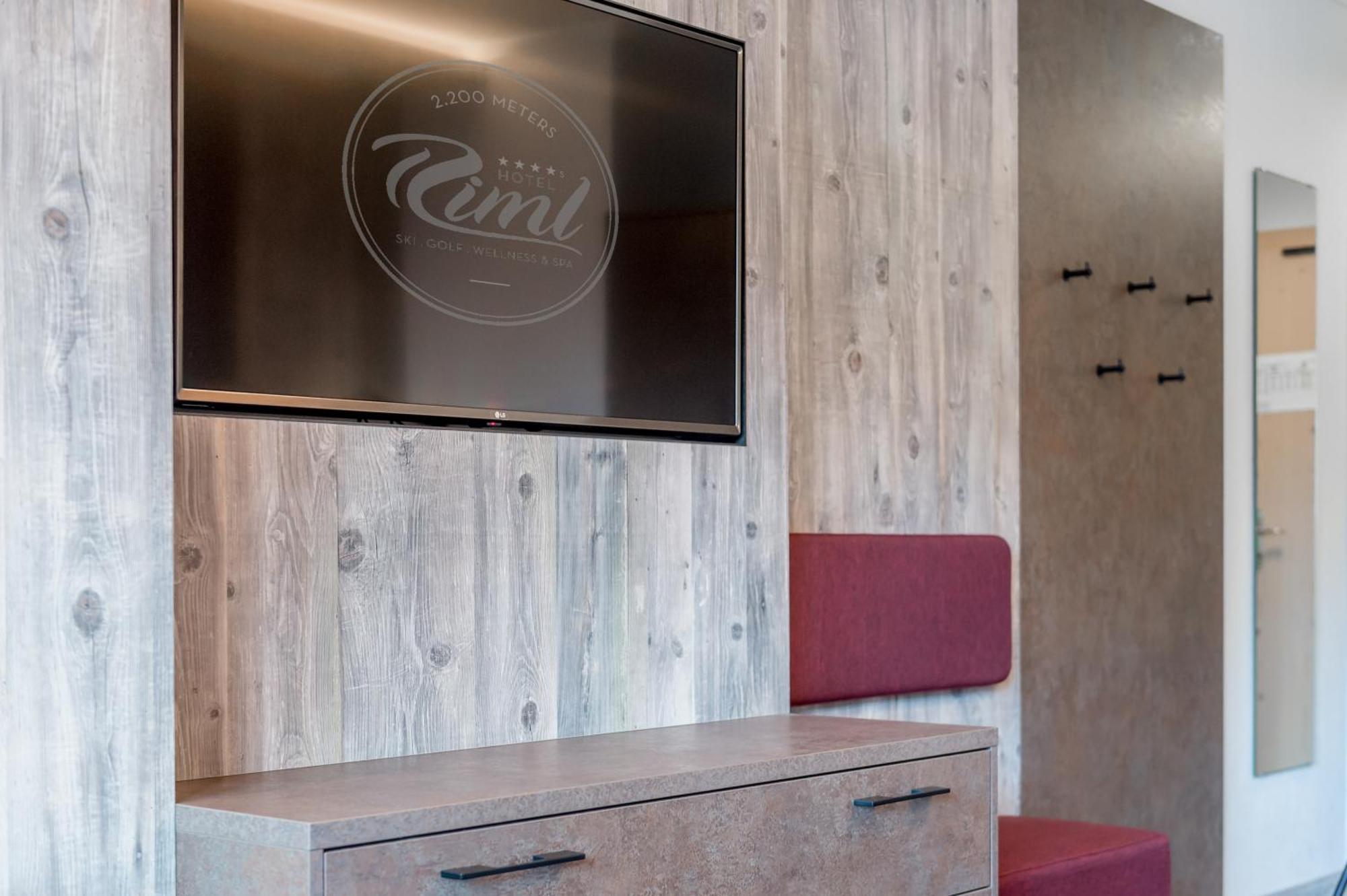 Ski - Golf - Wellness Hotel Riml Гохгургль Екстер'єр фото