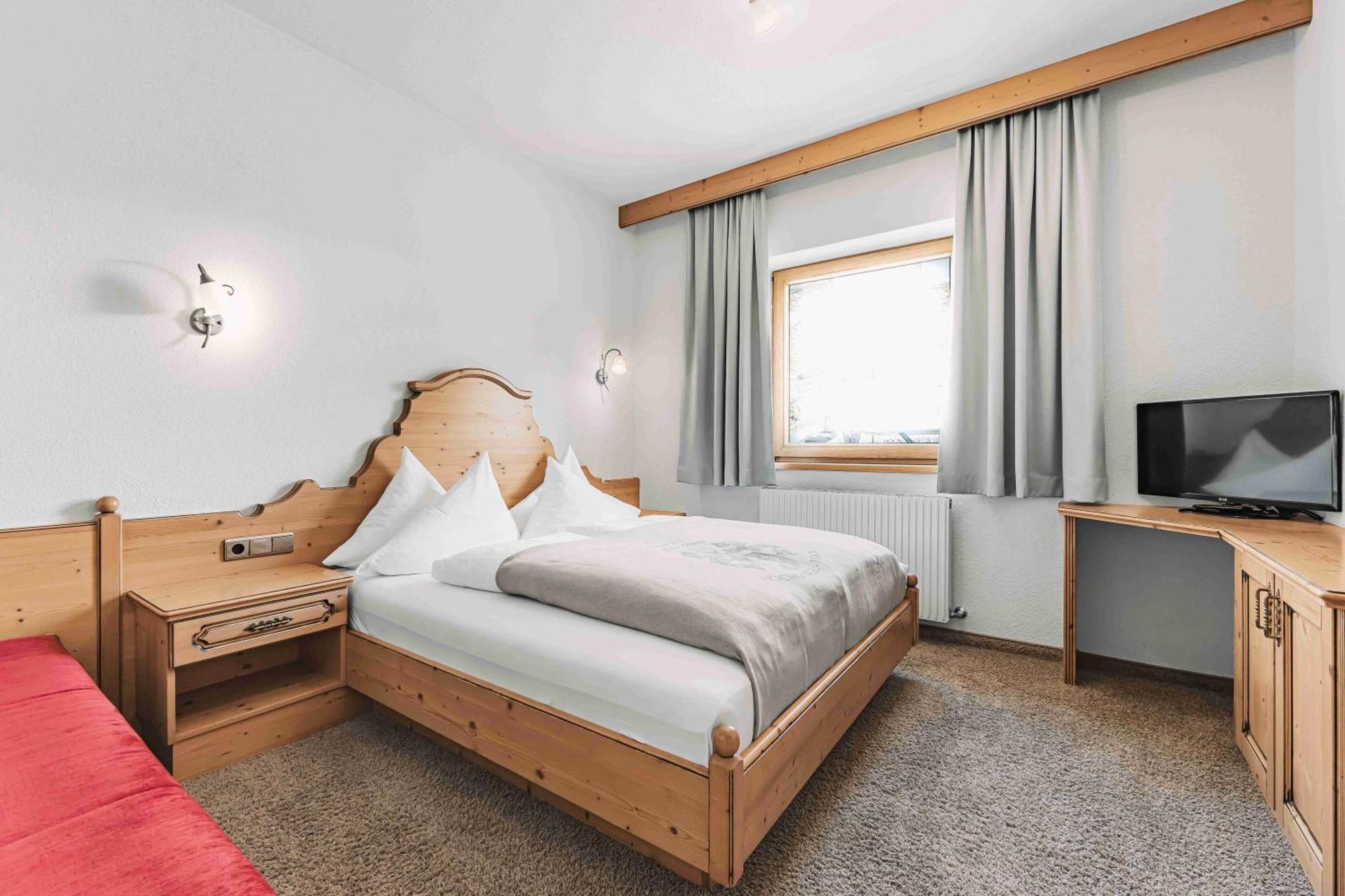 Ski - Golf - Wellness Hotel Riml Гохгургль Екстер'єр фото