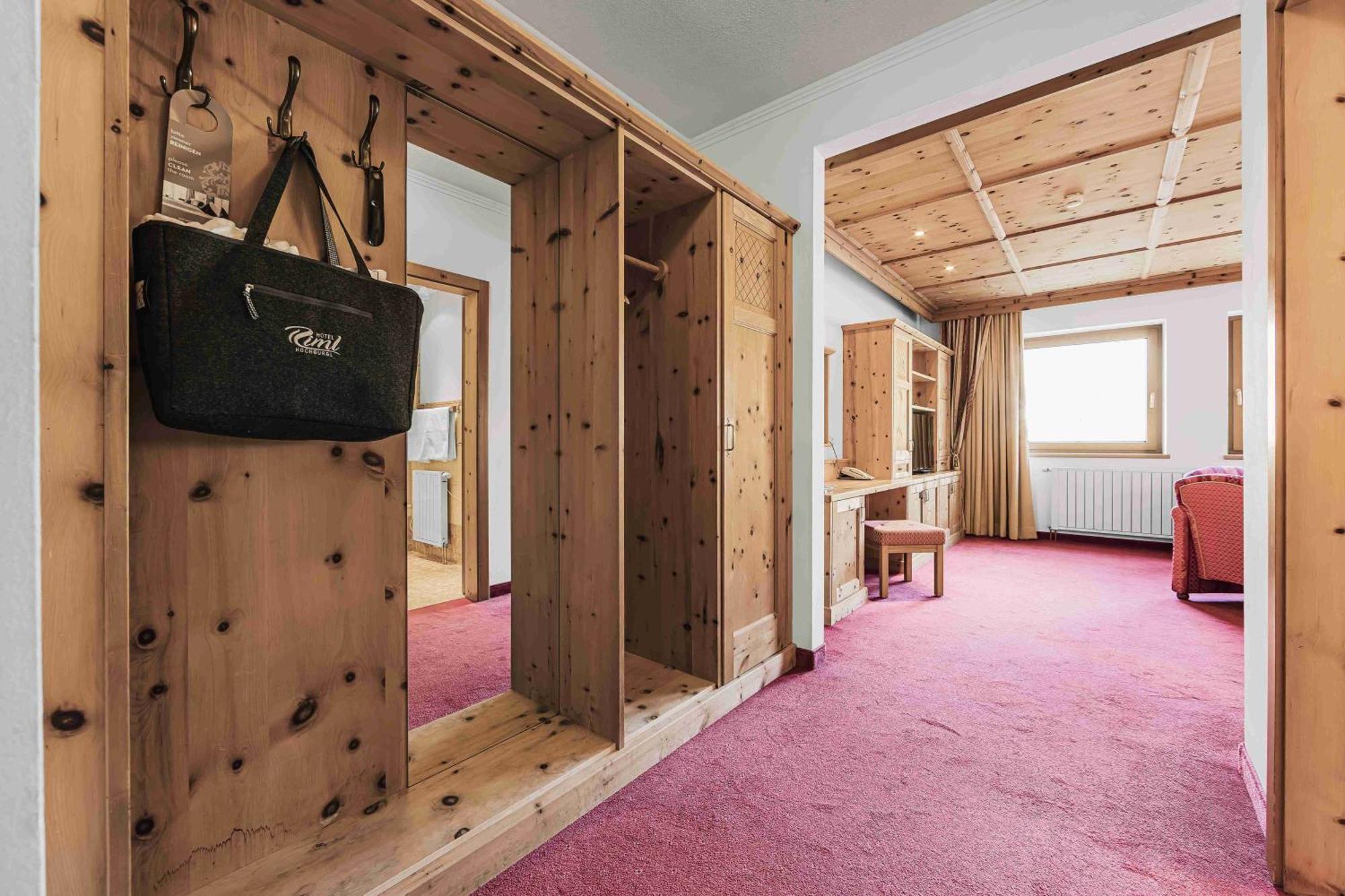 Ski - Golf - Wellness Hotel Riml Гохгургль Екстер'єр фото