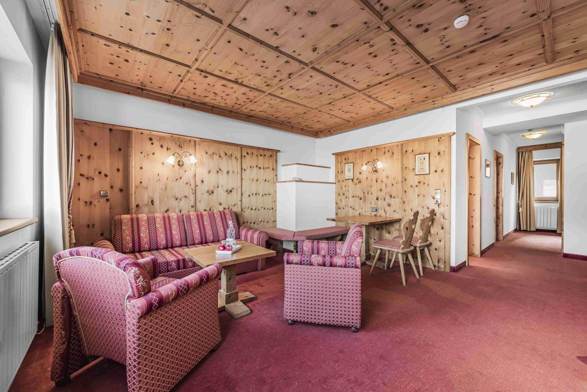 Ski - Golf - Wellness Hotel Riml Гохгургль Екстер'єр фото