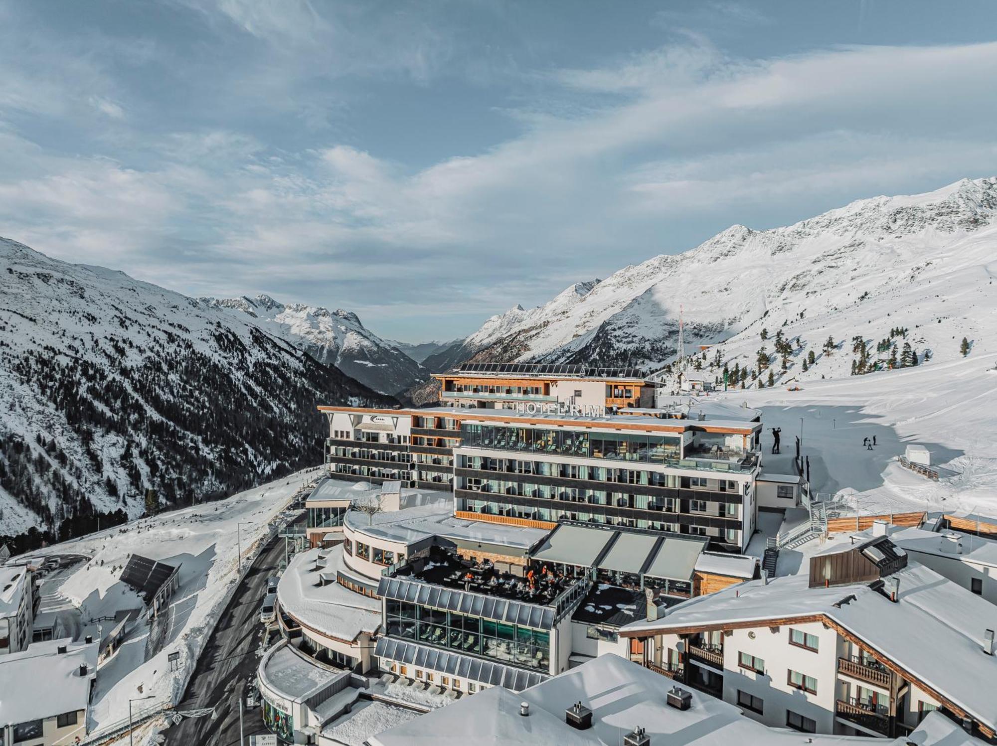 Ski - Golf - Wellness Hotel Riml Гохгургль Екстер'єр фото